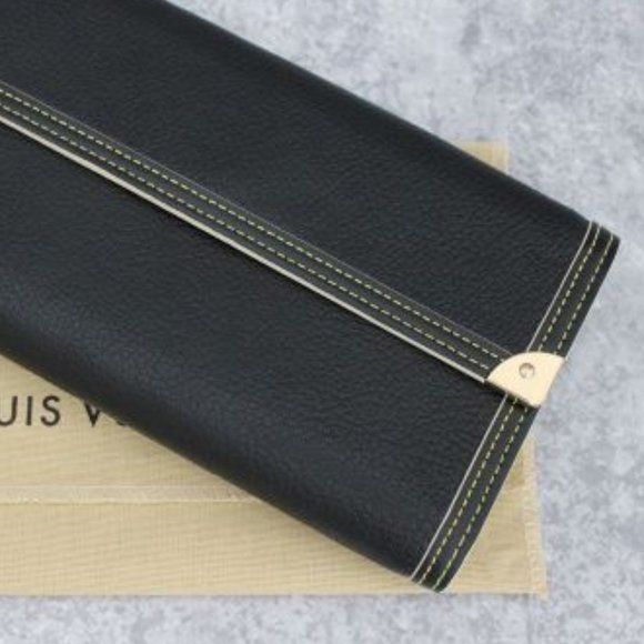 Louis Vuitton Suhali Leather Porte Tresor International Trifold Wallet -PRISTINE - Picture 16 of 16